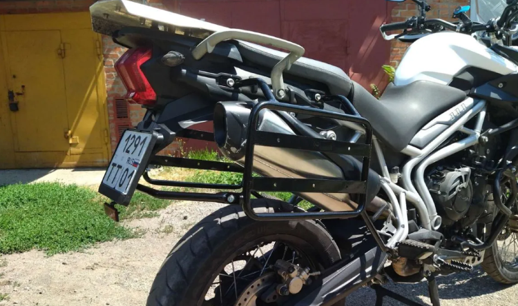 Багажные рамки для Triumph Tiger 800