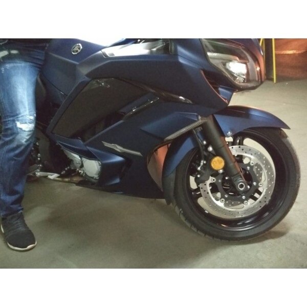 Удлинитель переднего крыла для Yamaha FJR1300 от 2006