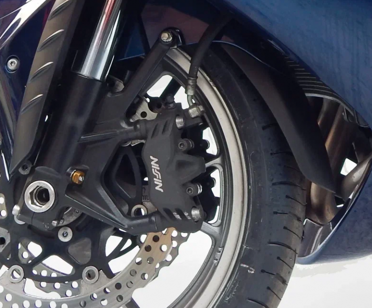 Удлинитель переднего крыла для KAWASAKI ZX14R (Полипропилен)